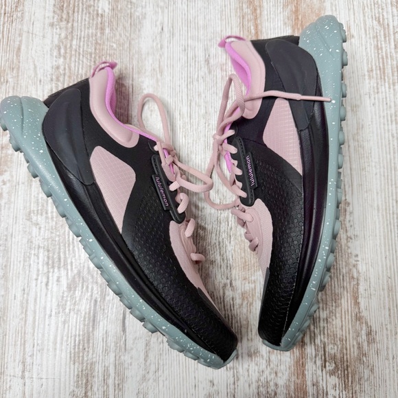 Lululemon Blissfeel Trail Running Shoes Mink Berry/Black (6) - Picture 2 of 5